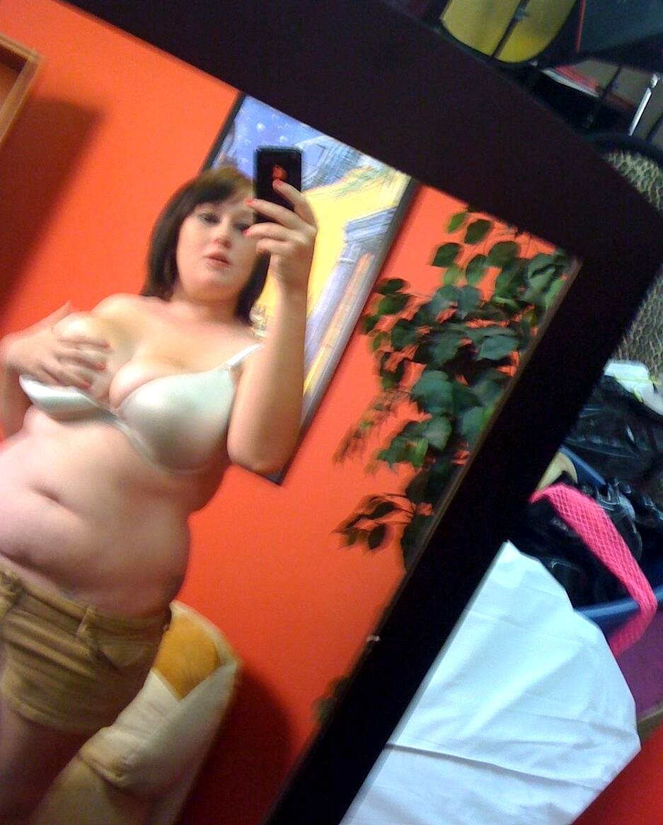 huge boobs curvy girls webcam